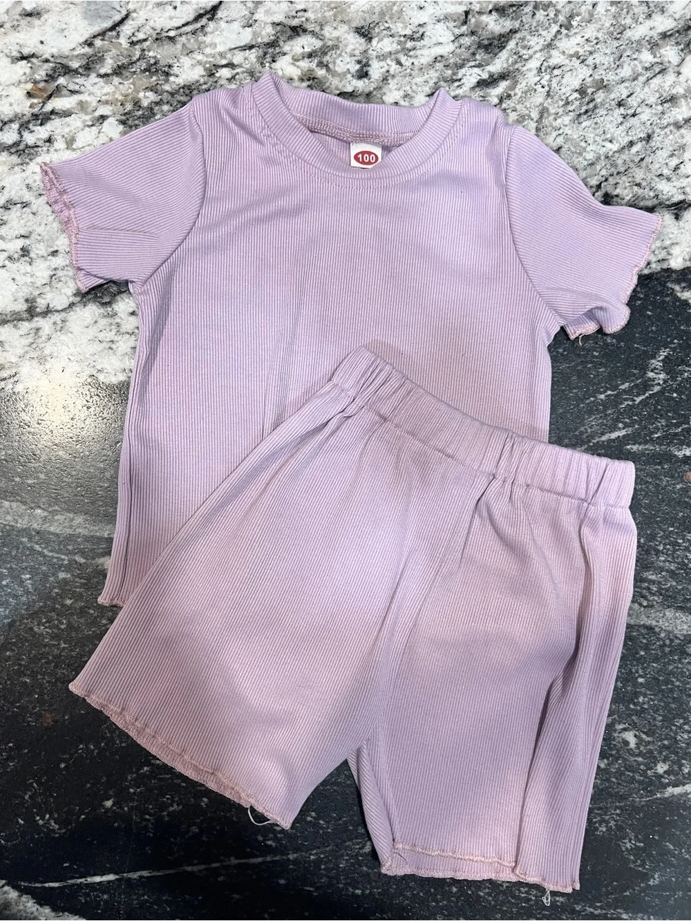 Girls Lavender Ribbed 2-Piece Lounge Set Size 100 (Approx. 3T)